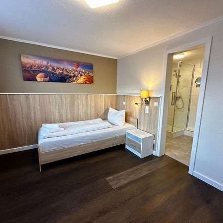 D&D Hotel By Wiggers Bad Oldesloe Exterior photo